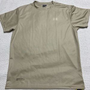 Under Armour 5.11 Tactical Series undergear loose fitting shirt in tan, size M